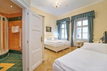 Josephine Old Town Square Hotel - image 16