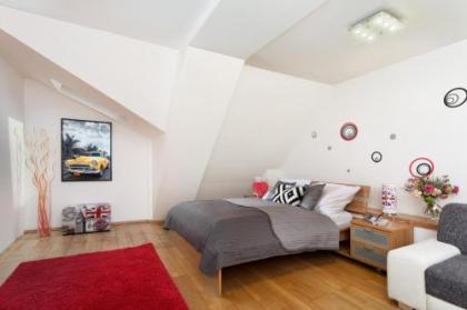 Central Riverside Apartments - image 5