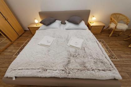 Apartments U Cisare - image 12