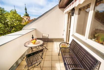 4BR 3BATH BALCONY central Harry Potter penthouse - image 2