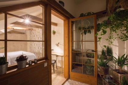 Old Town Boho-Chic Attic with Hanging Chair - image 10
