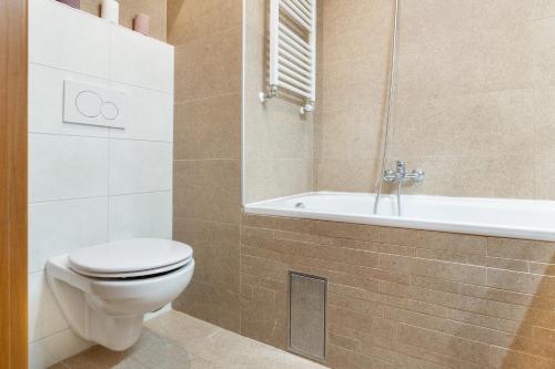 Designer Apartments Vinohrady - image 5