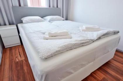 Apartment Molakova - image 5
