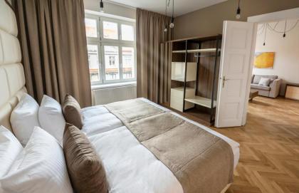Letna Garden Suites - image 19