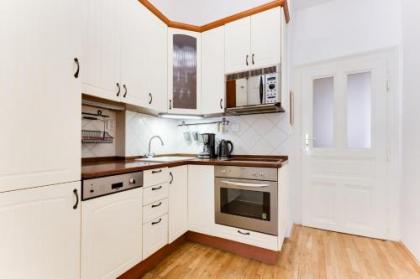 Diamond Riverside Apartment in the Heart of Prague - image 15