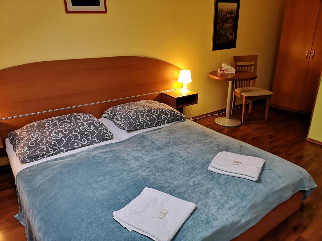 Auspicie Apartment - image 2
