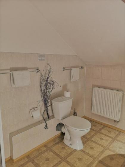 Auspicie Apartment - image 4