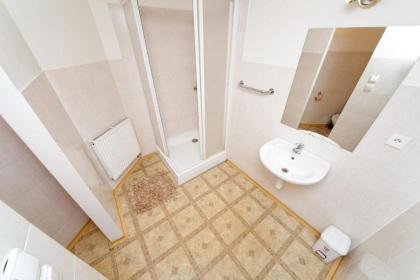 Auspicie Apartment - image 9