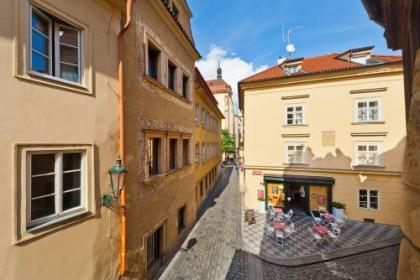 Residence u Vejvodů - image 14