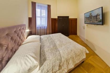 Residence u Vejvodů - image 19