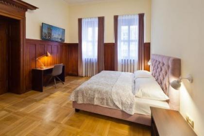 Residence u Vejvodů - image 20