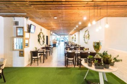 B&B Chuchle Arena Praha - image 15