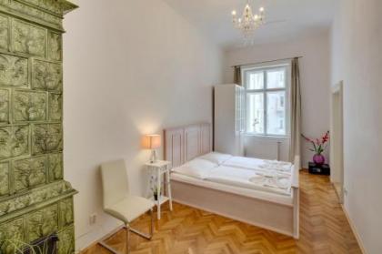 Kaprova Old Town Apartments - image 11