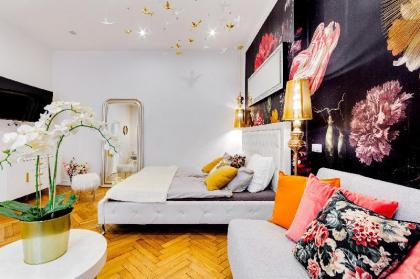 Drama Queen an amazing apartment in Prague - image 20