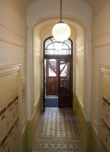 Karlova 22 Old Town Apartment - image 14