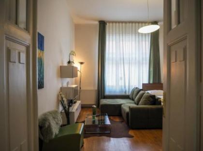 Zatecka 4 Old Town Apartment - image 2