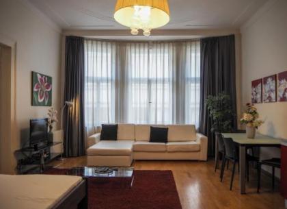 Zatecka 4 Old Town Apartment - image 9