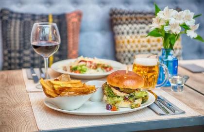 Nyx Hotel Prague By Leonardo Hotels - image 2