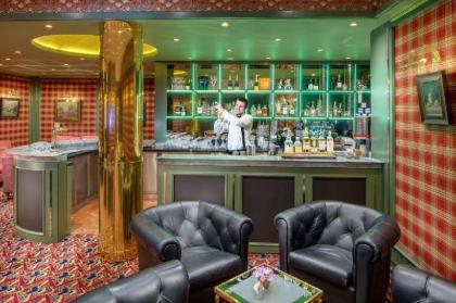 Hotel Savoy