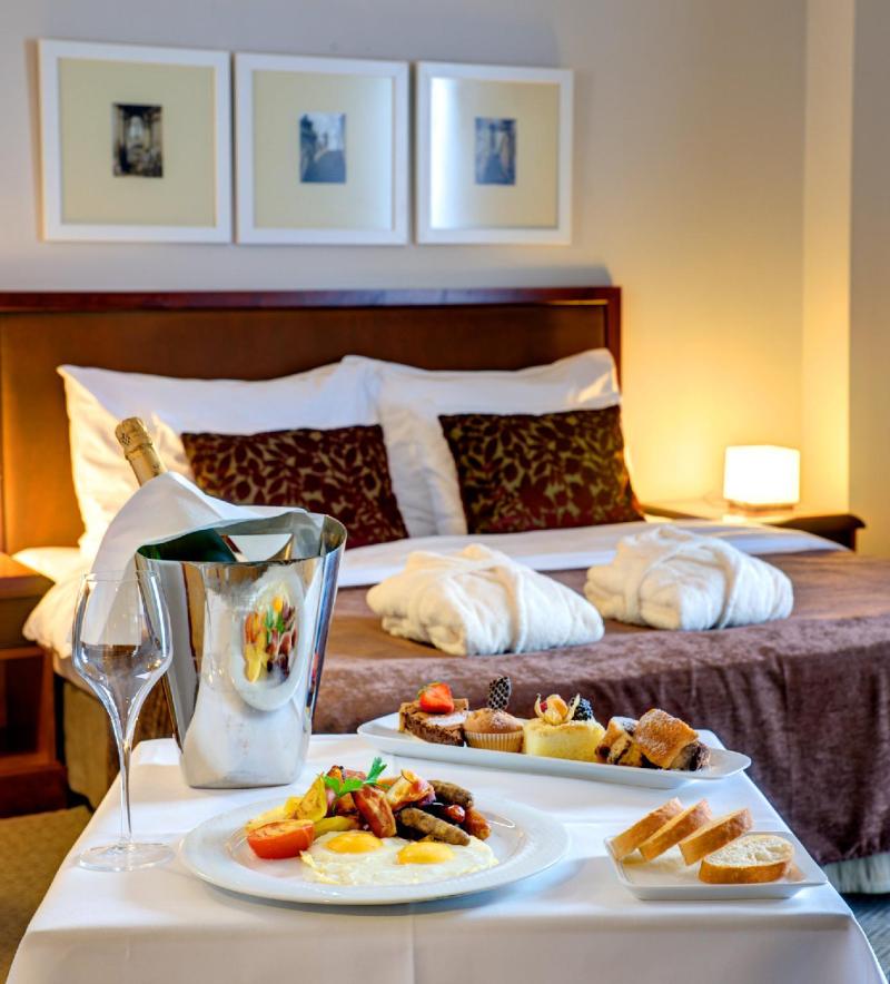 Jalta Boutique Hotel - image 4