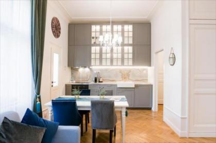 Inspired by Frida Colourful Prague Apartment - image 4