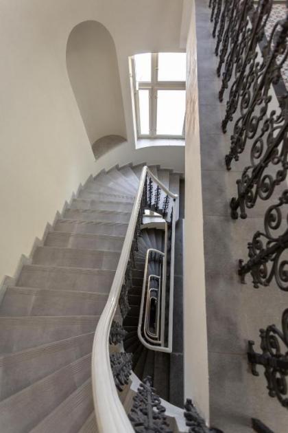 Elegant Studios near Wenceslas Square by Prague Days - image 11