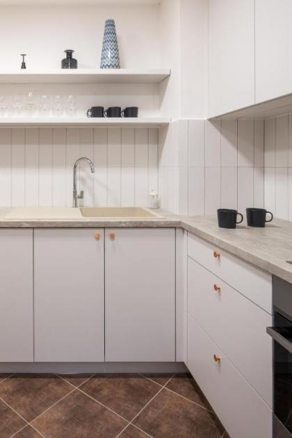 Minimalistic House in Vinohrady by Prague Days - image 9