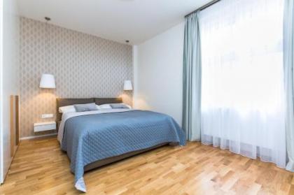 UNIQUE Old Town apartments at Palace Dlouha - image 20