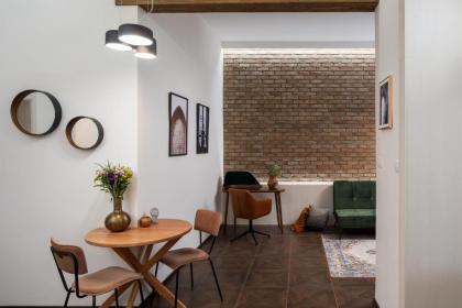 Open-plan Apartment in Old Town by Prague Days - image 6
