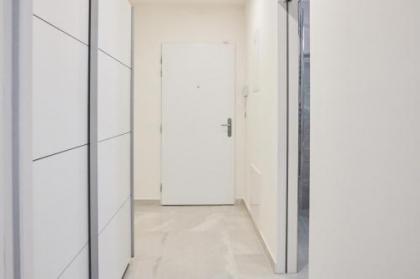 Apartments Harfa - image 8
