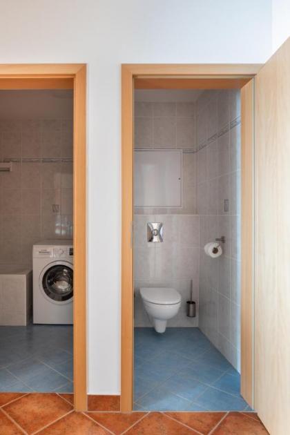 Sunny Apartment in Modřany by Prague Days - image 11